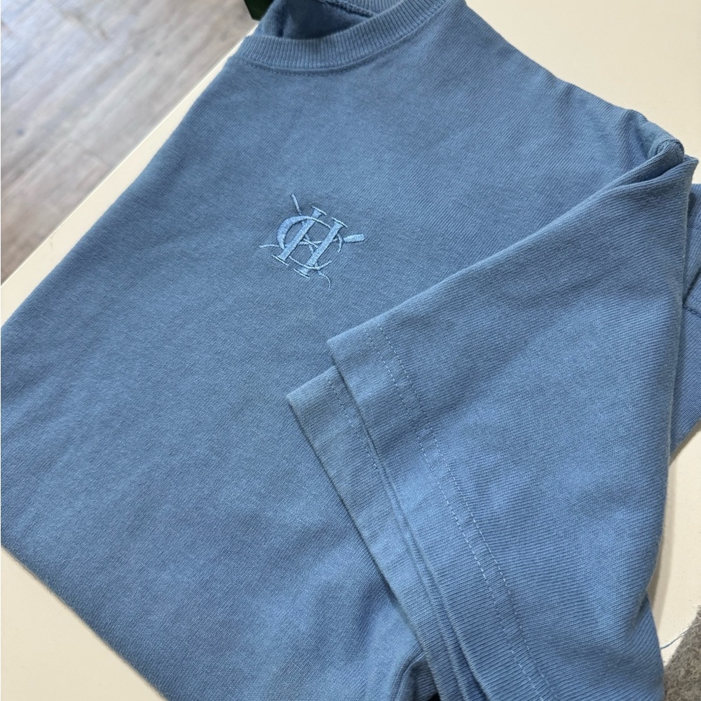 Vintage Hunt Club Periwinkle tee, size medium